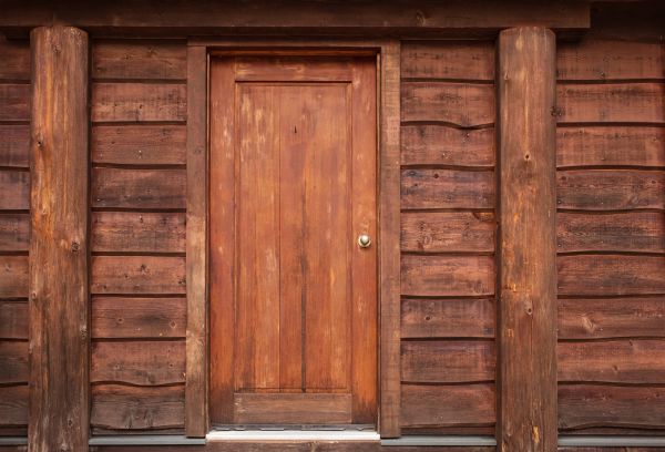 Log Cabin Siding Installation in Folsom