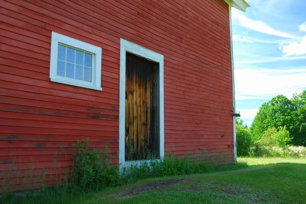 Wood Barn Siding Installation in Folsom
