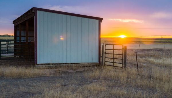 Pole Building Siding Service in Folsom