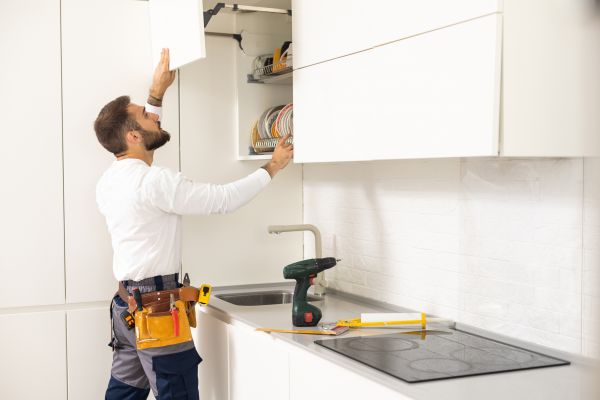 Cabinet Service in Folsom