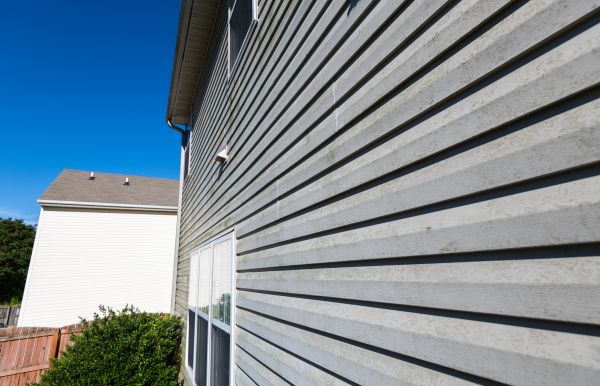 Cost of Vinyl Siding Panel Replacement in Folsom